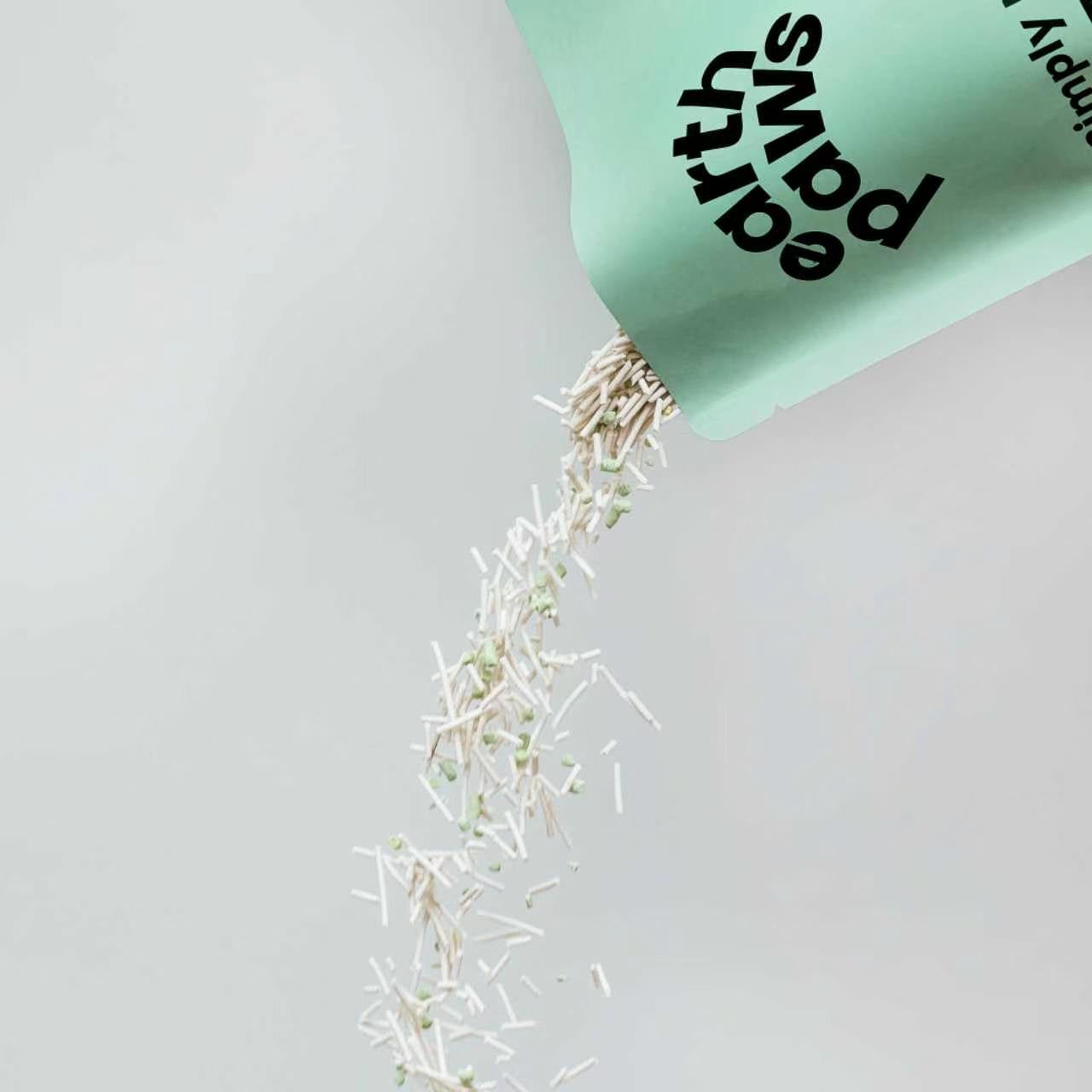 EarthPaws simply unscented tofu litter pouring from the bag